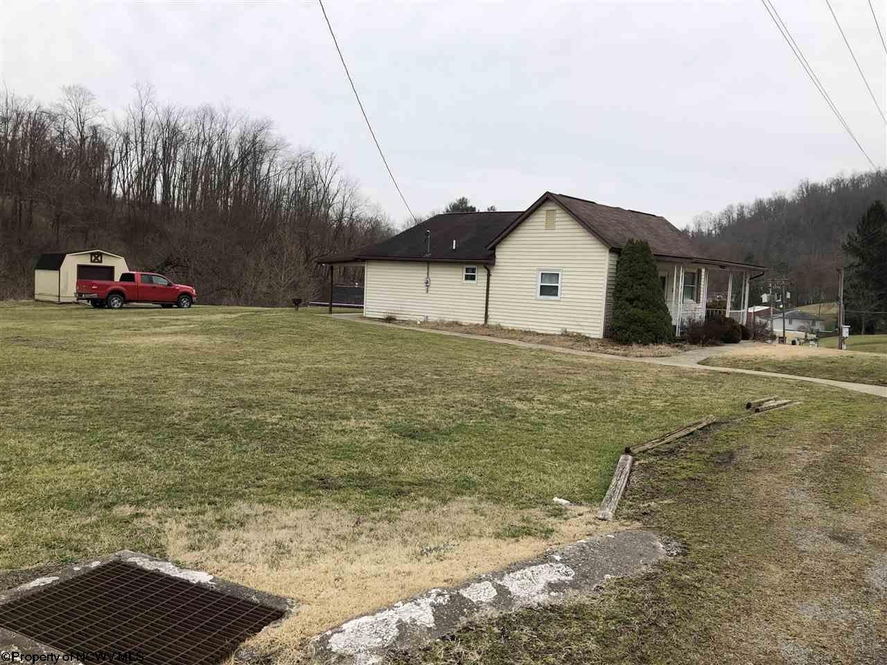 185 Holbert Road Fairmont, WV 26554 - Photo 5 of 20 Gallery Image 5