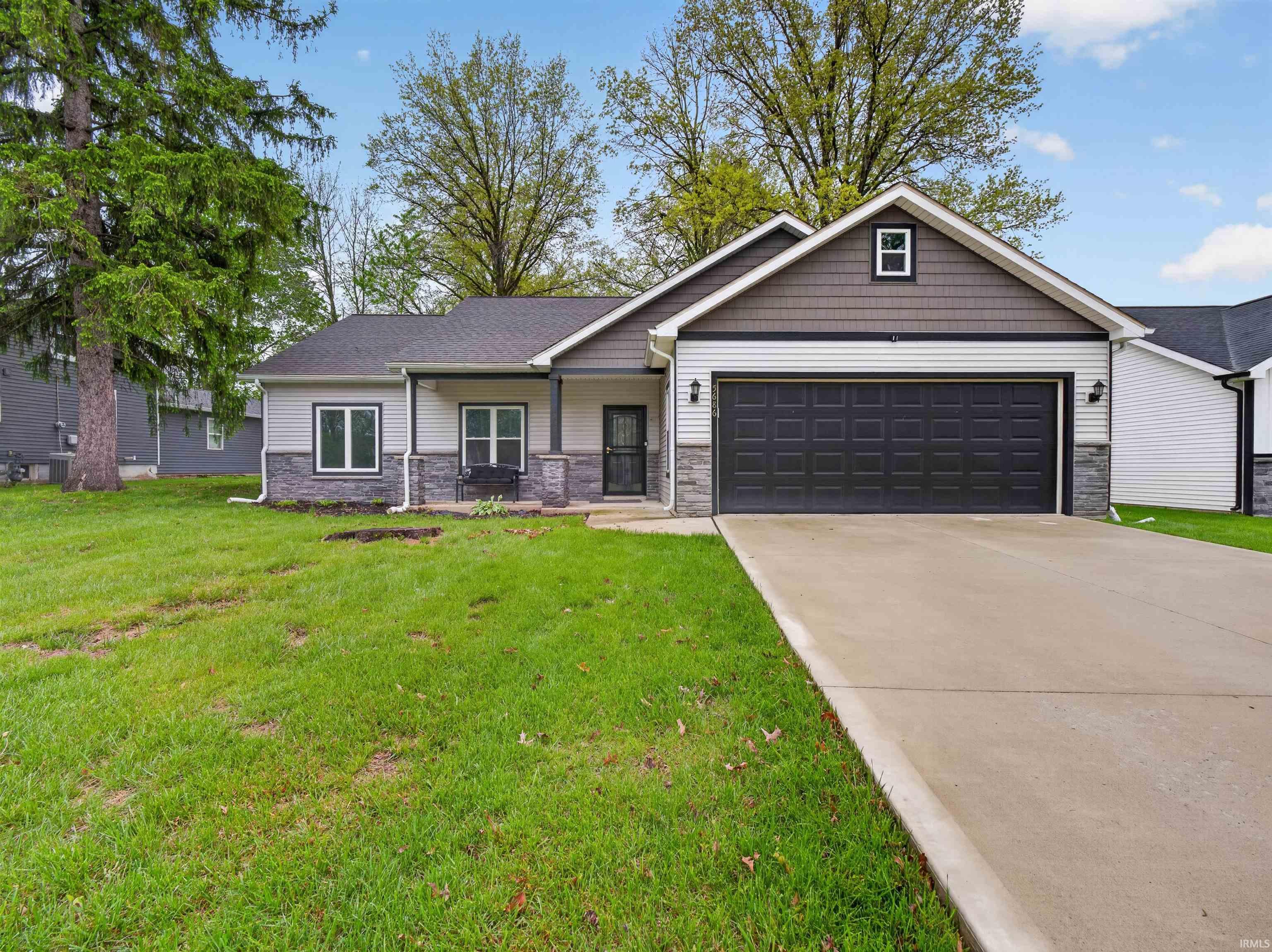 5686 Rothman Road Fort Wayne, IN 46835 - Photo 3 of 34