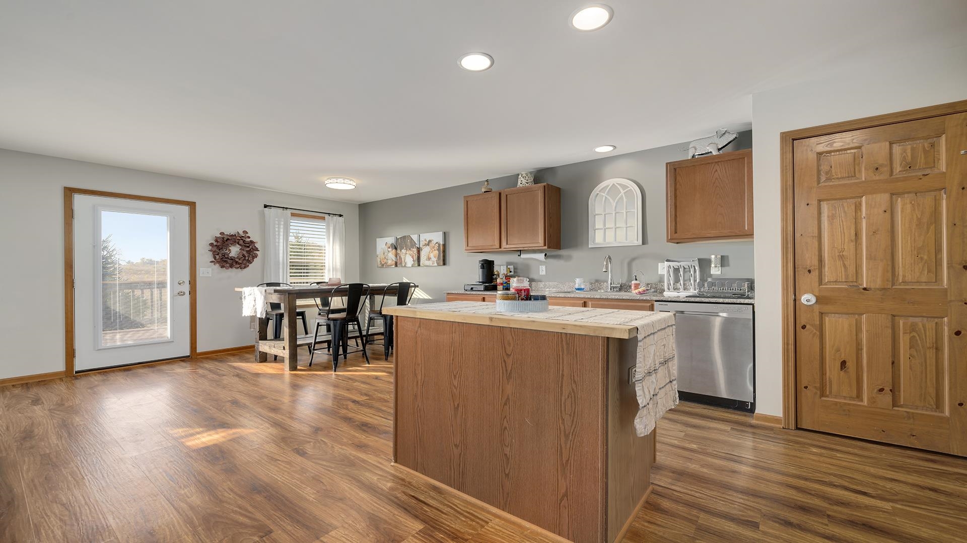 830 Acadia Street Roscoe, IL 61073 - Photo 13 of 31 Gallery Image 13
