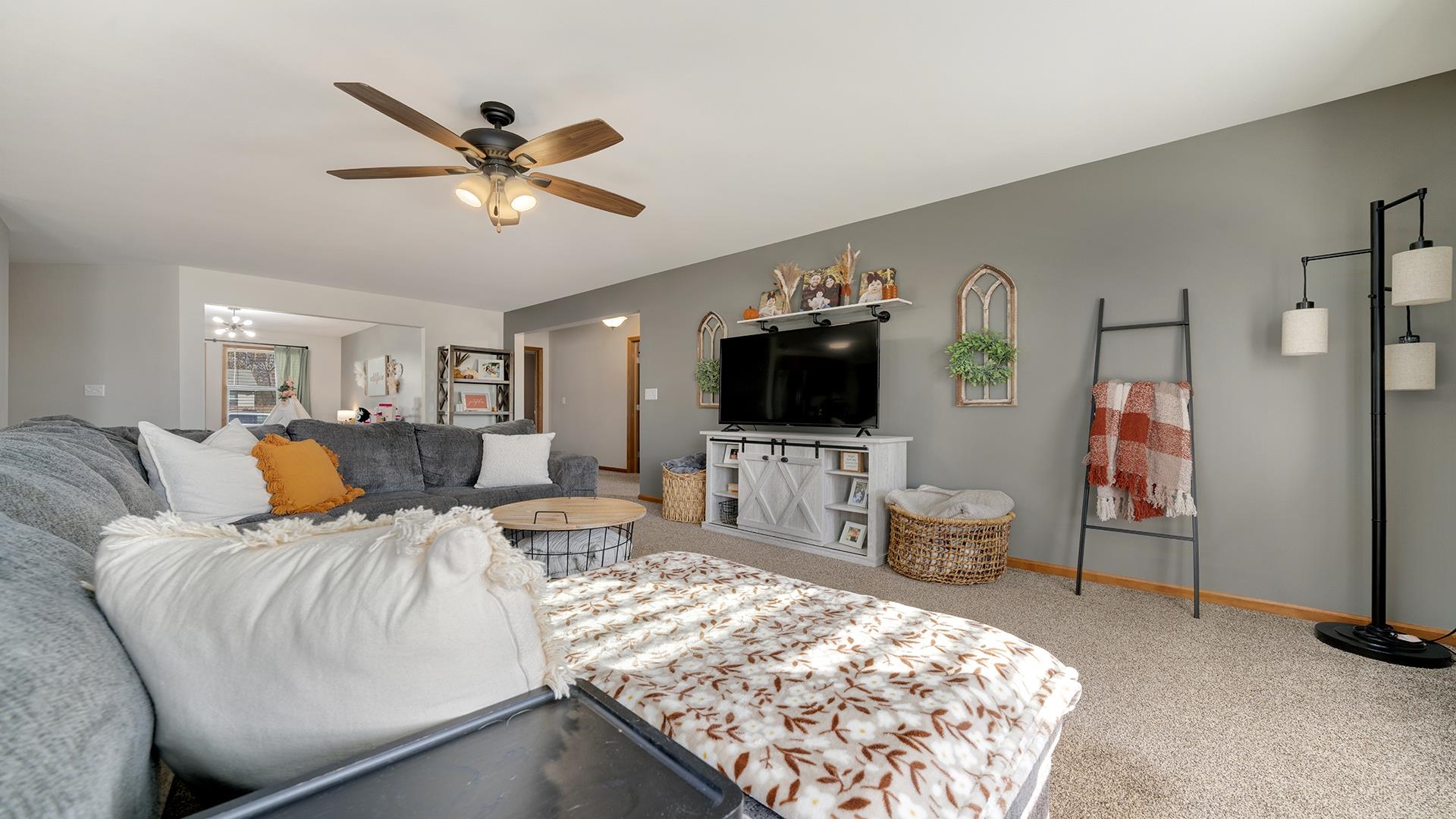 830 Acadia Street Roscoe, IL 61073 - Photo 6 of 31 Gallery Image 6