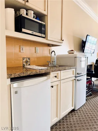 $1,495 | 30 Strada Di Villaggio, Unit 415, Henderson, NV 89011