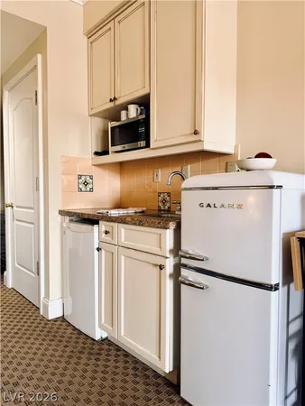 $1,495 | 30 Strada Di Villaggio, Unit 415, Henderson, NV 89011