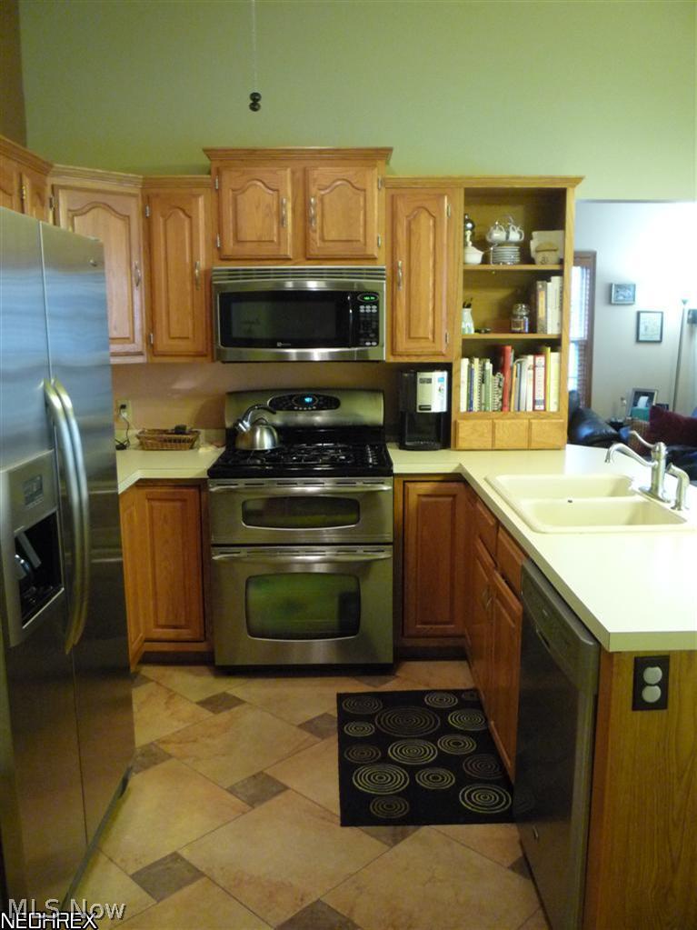 516 Gibbs Road Akron, OH 44312 - Photo 13 of 23
