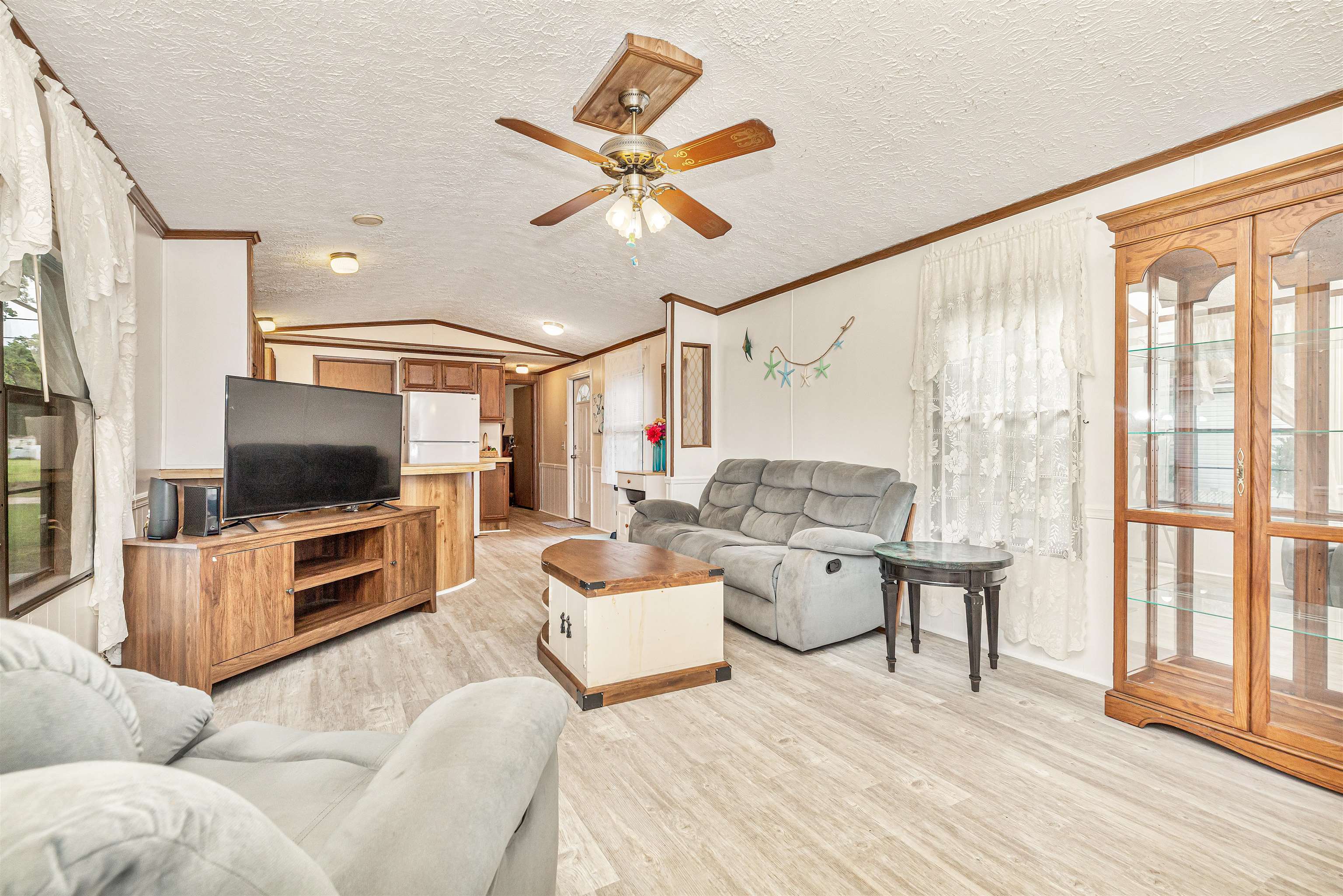 582 Mimosa Drive Murrells Inlet, SC 29576 - Photo 11 of 43