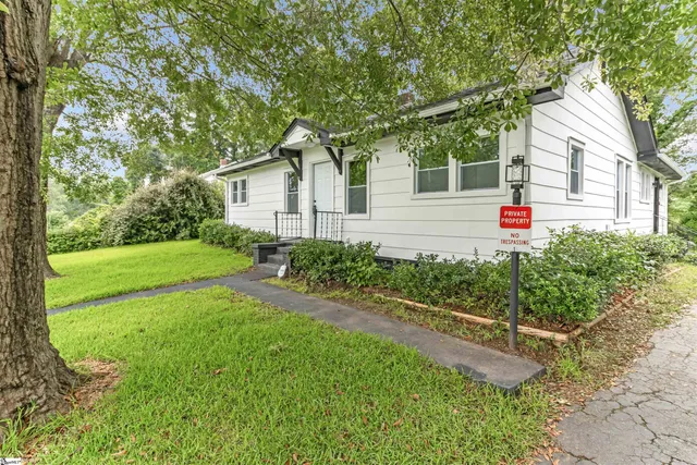 $232,000 | 207 South Carolina Avenue, Spartanburg, SC 29306