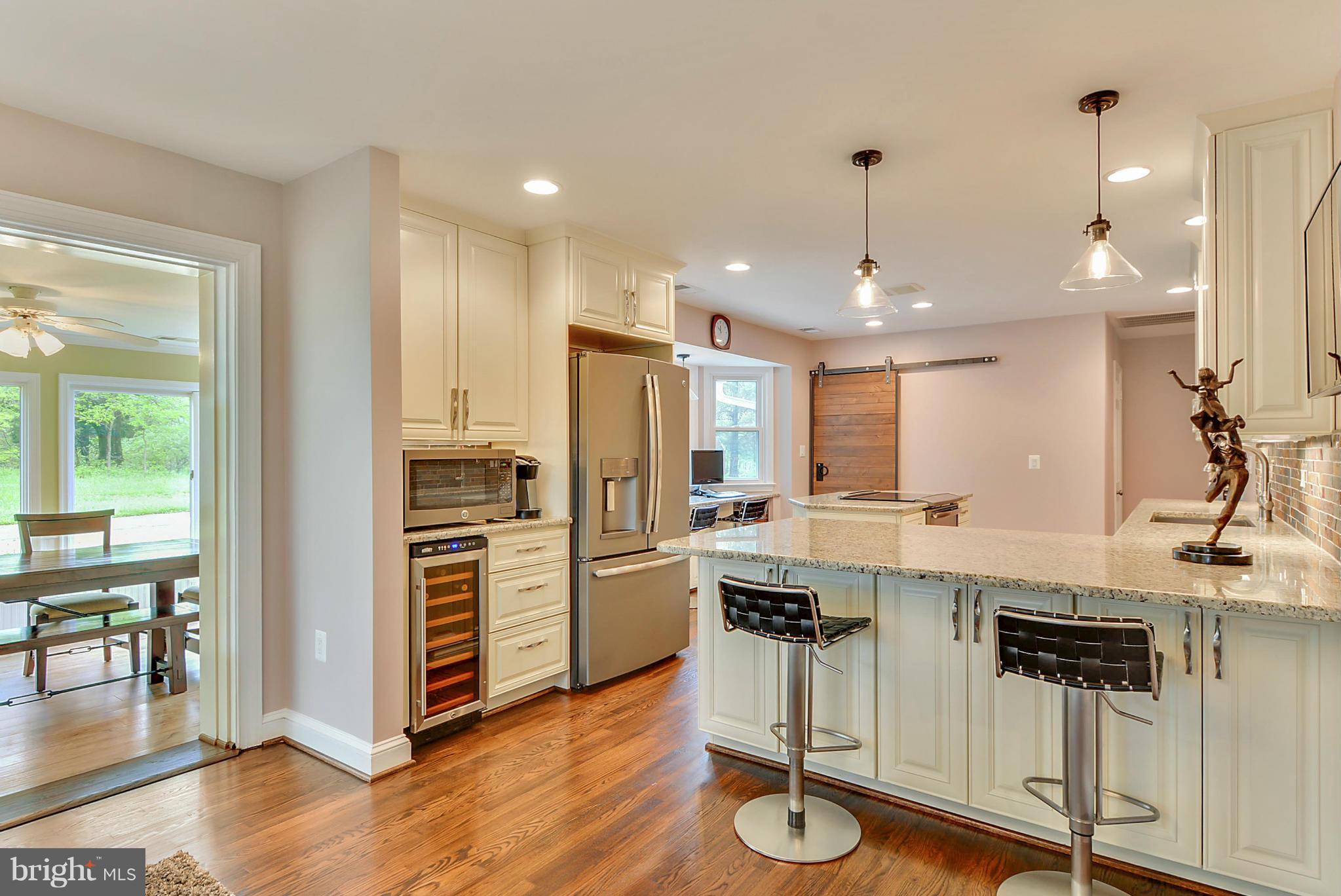 39174 Foxhill Road Leesburg, VA 20175 - Photo 8 of 30 Kitchen
