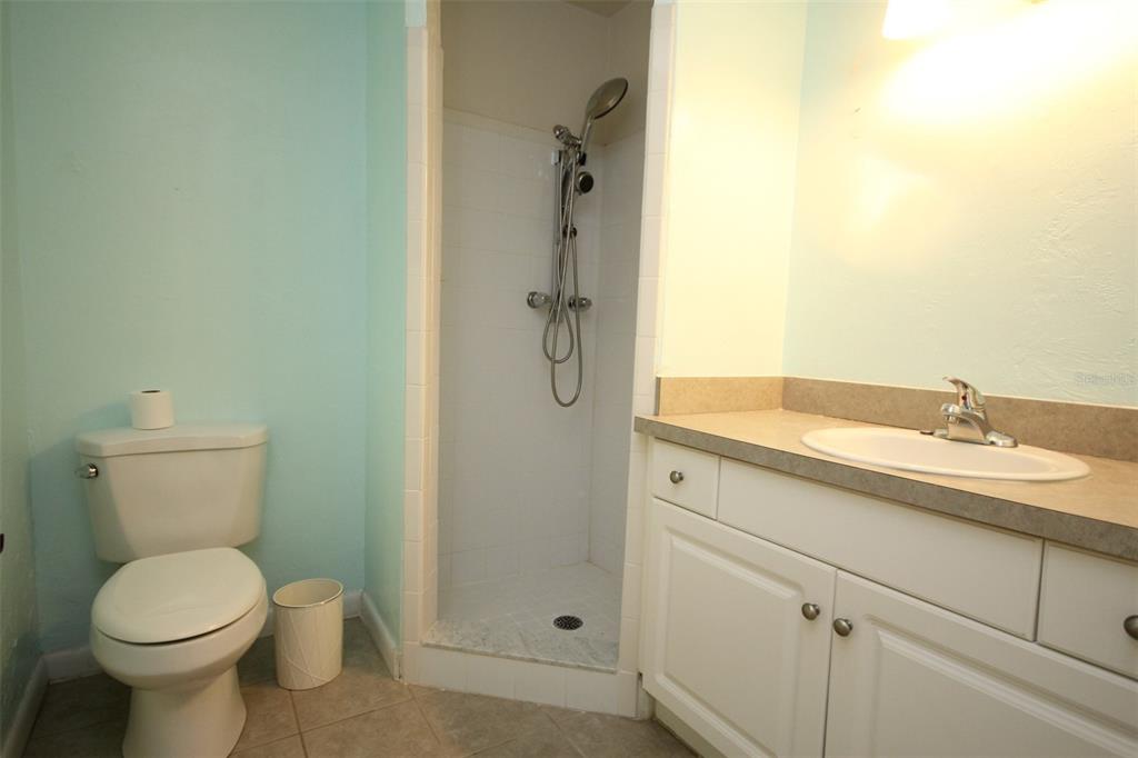 501 Southwest 75th Street, Unit B12 Gainesville, FL 32607 - Photo 9 of 13 Gallery Image 9