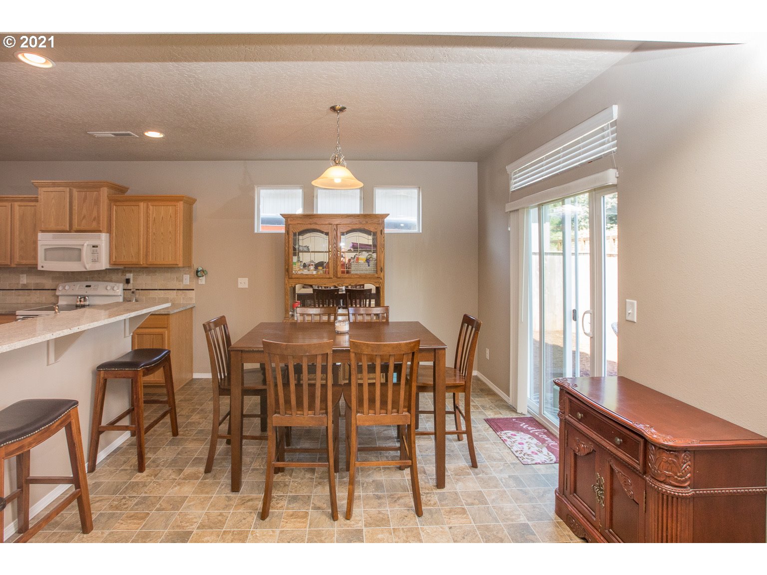617 South 49th Place Springfield, OR 97478 - Photo 15 of 23
