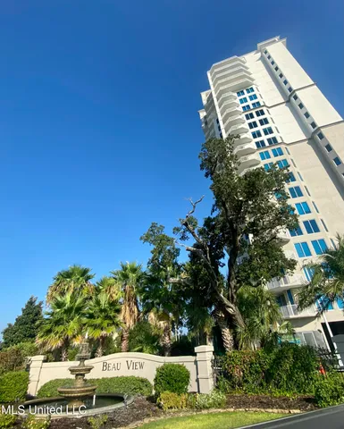 $450,000 | 2668 Beach Boulevard, Unit 405, Biloxi, MS 39531