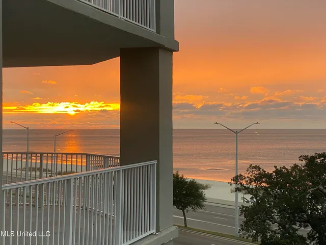 $450,000 | 2668 Beach Boulevard, Unit 405, Biloxi, MS 39531