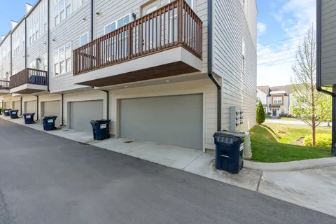 $599,000 | 5710 A California Avenue, Nashville, TN 37209