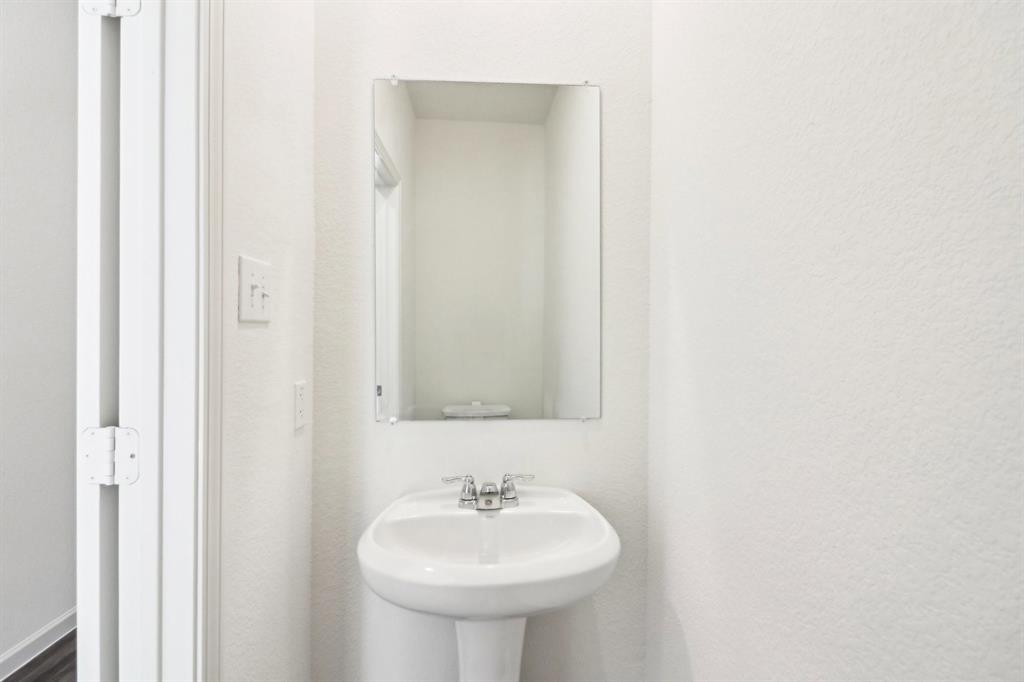 601 Merced River Lane Anna, TX 75409 - Photo 6 of 7 SL_Endeavor_Powder_Bathroom_a