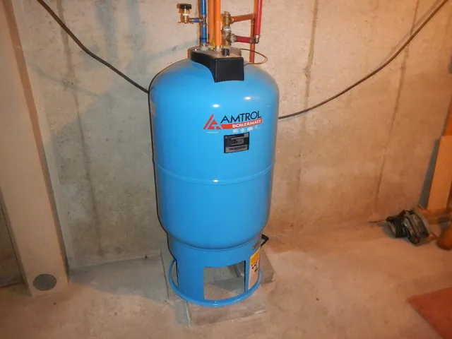 $230,000 | 11 Tibbetts Drive, Lincoln, ME 04457