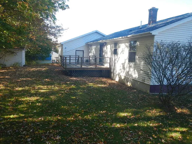 $230,000 | 11 Tibbetts Drive, Lincoln, ME 04457