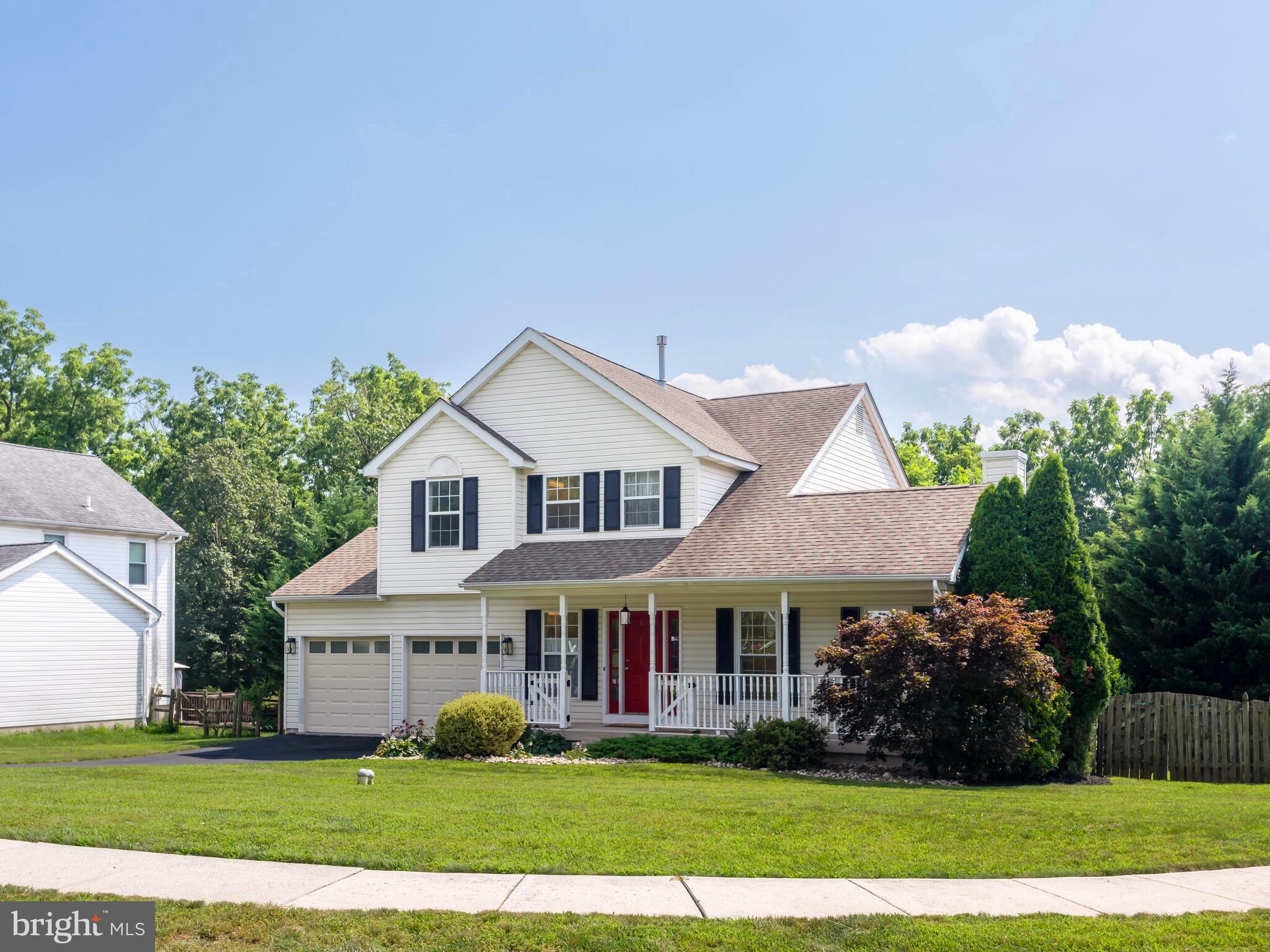 7 Raleigh Court Pottstown, PA 19464 - Photo 2 of 38 Cul de sac location with sidewalk lined streets