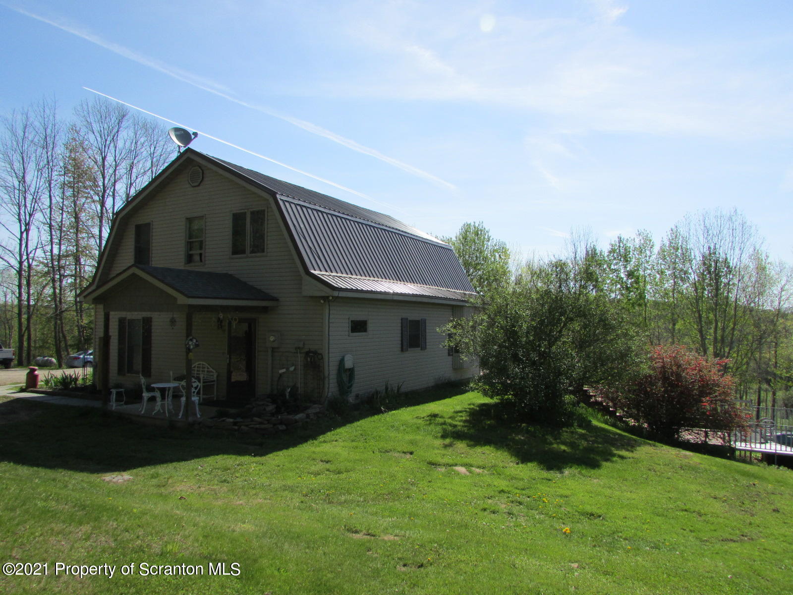 103 Shoemaker Road Montrose, PA 18801 - Photo 2 of 46 Gallery Image 2