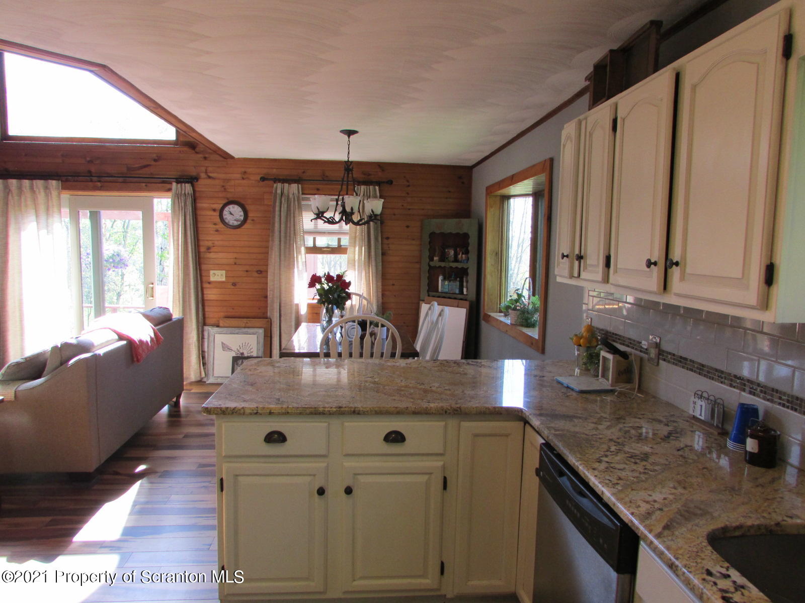 103 Shoemaker Road Montrose, PA 18801 - Photo 10 of 46 Gallery Image 10