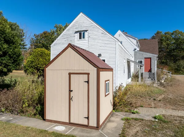 $475,000 | 24 Turnpike Road, Searsport, ME 04974