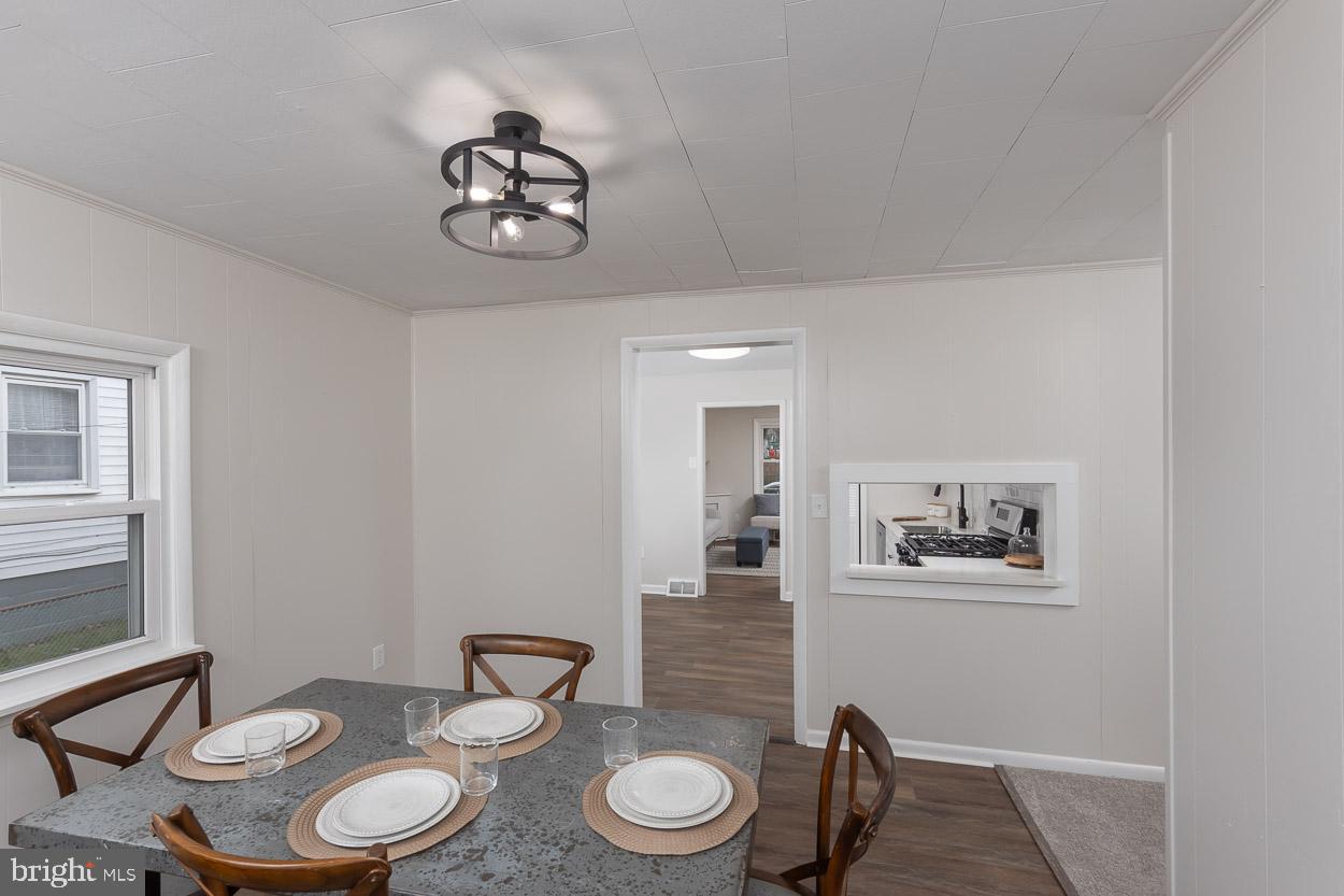 117 Bennett Road Essex, MD 21221 - Photo 13 of 32 Gallery Image 13
