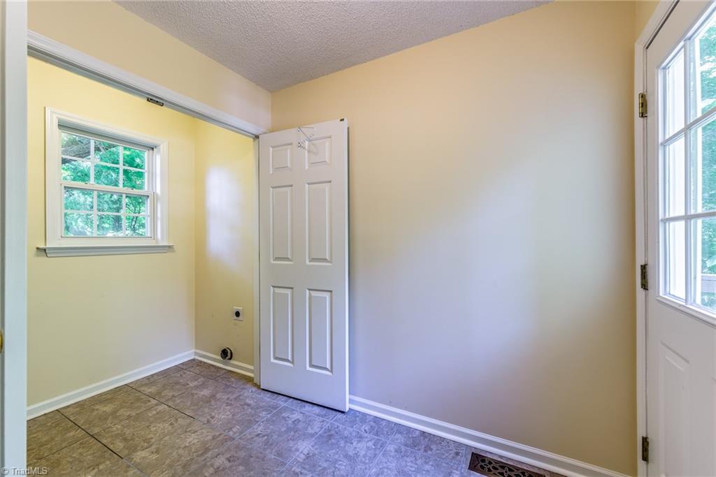 2616 Union Grove Road Lexington, NC 27295 - Photo 12 of 24 Gallery Image 12