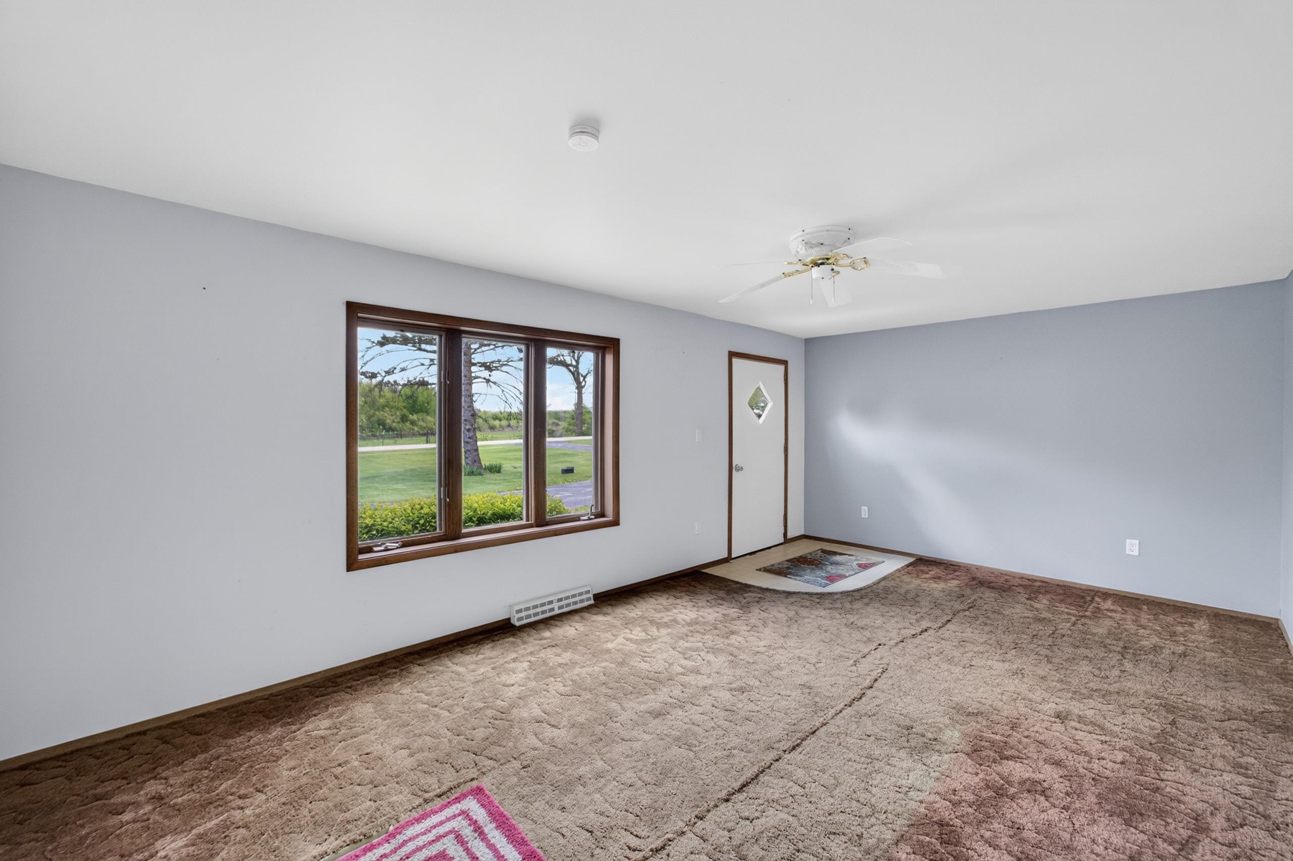 7110 Frenchtown Road Belleville, WI 53508 - Photo 4 of 34