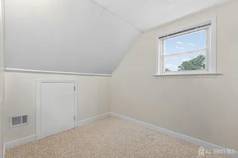 $800,000 | 24 Deerwood Avenue, Edison, NJ 08817
