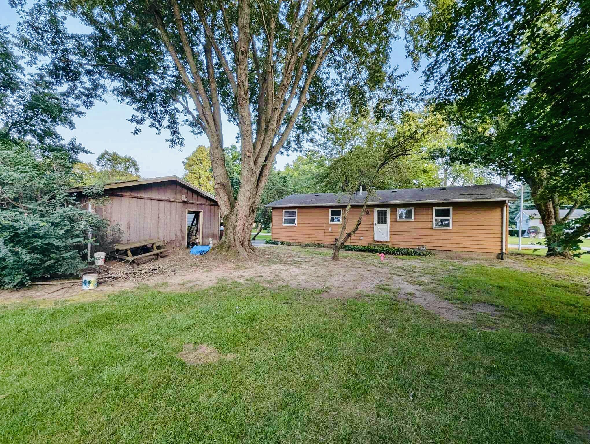 6695 Lincoln Road Michigan City, IN 46360 - Photo 11 of 14 2040x1536