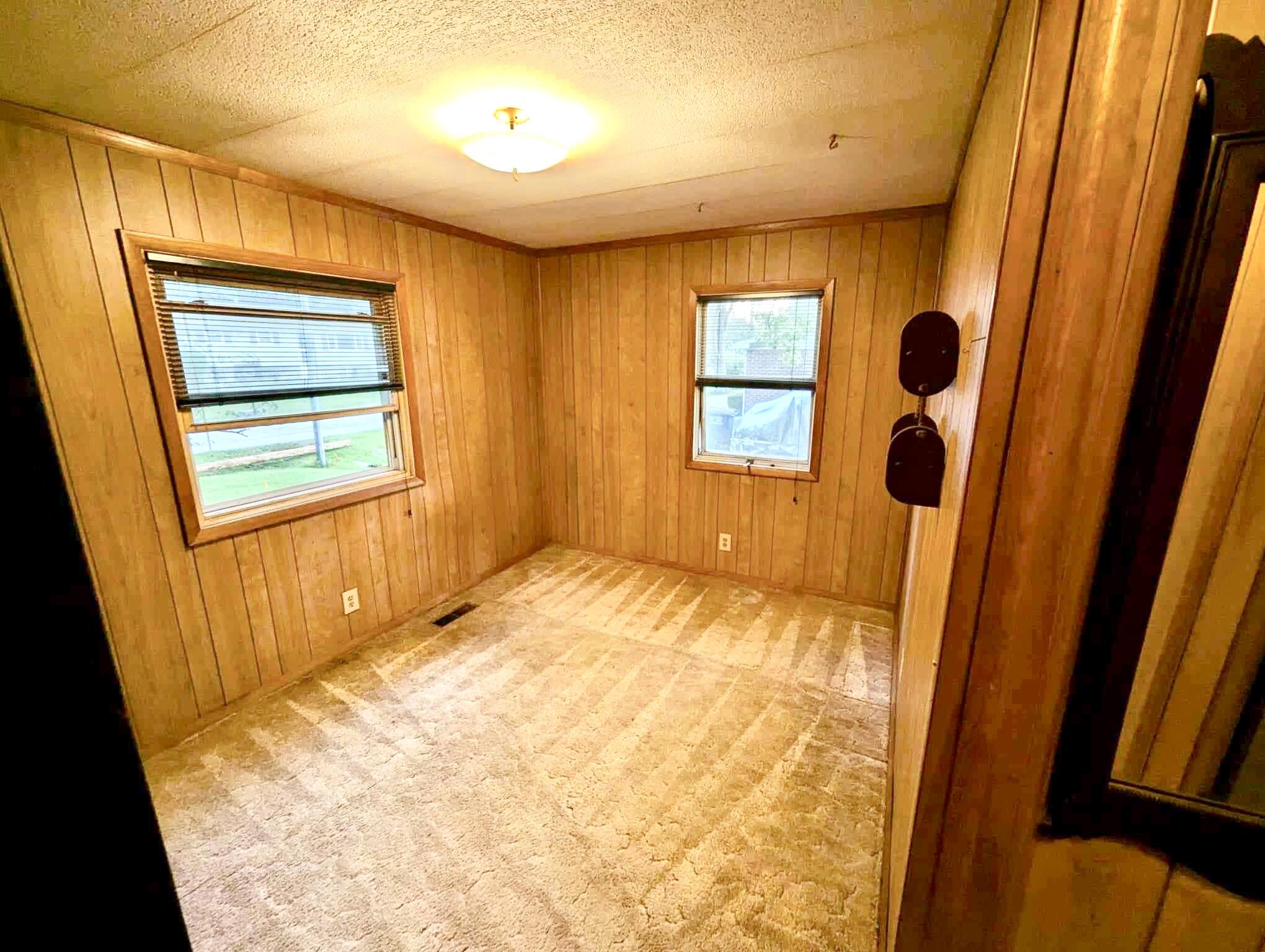 6695 Lincoln Road Michigan City, IN 46360 - Photo 8 of 14 2040x1536