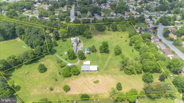 a view of a swimming pool