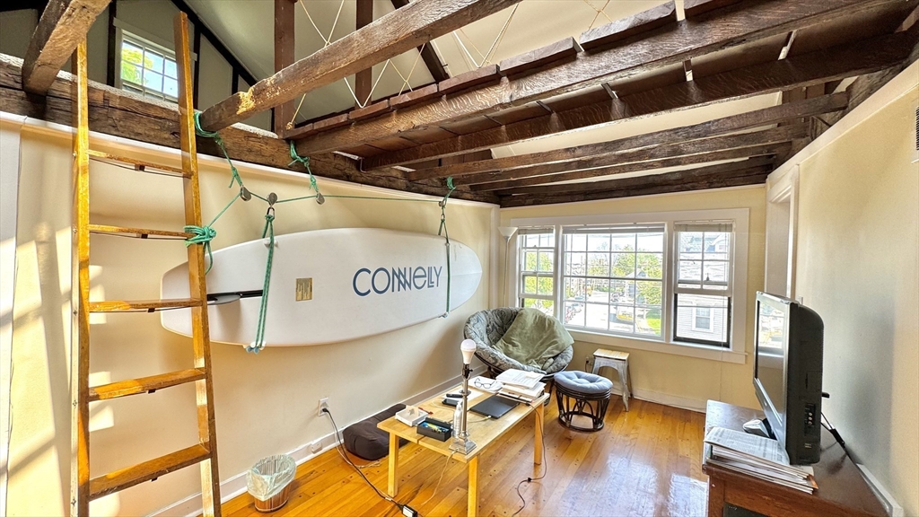 1 Washington Street, Unit 1 Marblehead, MA 01945 - Photo 2 of 6
