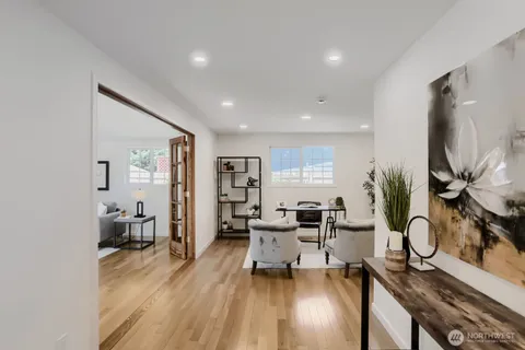 $1,050,000 | 14379 104th Avenue Northeast, Kirkland, WA 98034