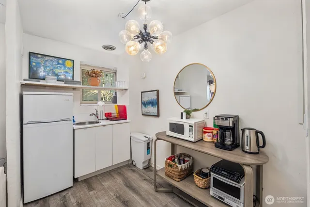 $375,000 | 1400 Hubbell Place, Unit 409, Seattle, WA 98101