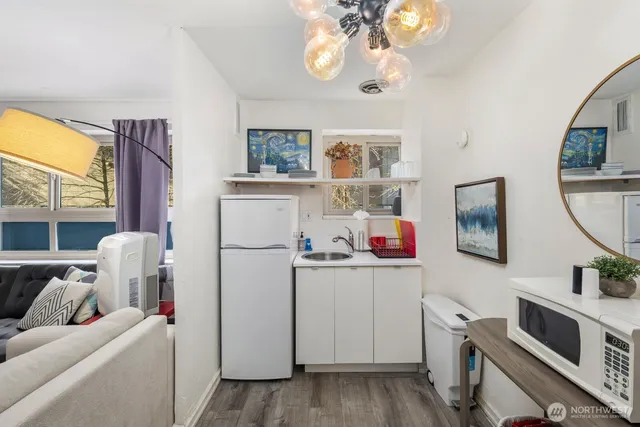 $375,000 | 1400 Hubbell Place, Unit 409, Seattle, WA 98101