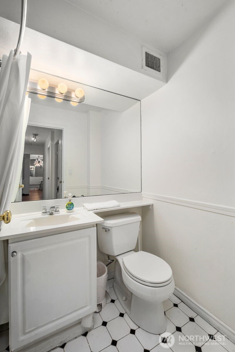 1400 Hubbell Place, Unit 409 Seattle, WA 98101 - Photo 15 of 27