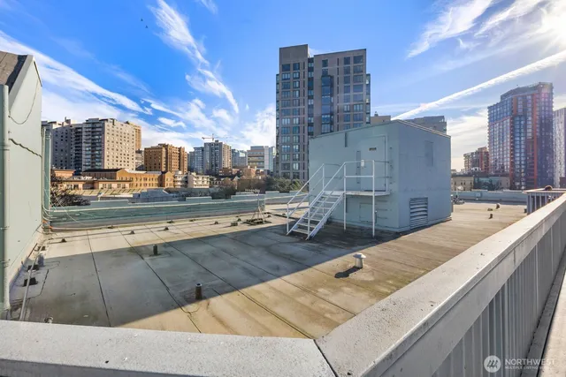 $375,000 | 1400 Hubbell Place, Unit 409, Seattle, WA 98101