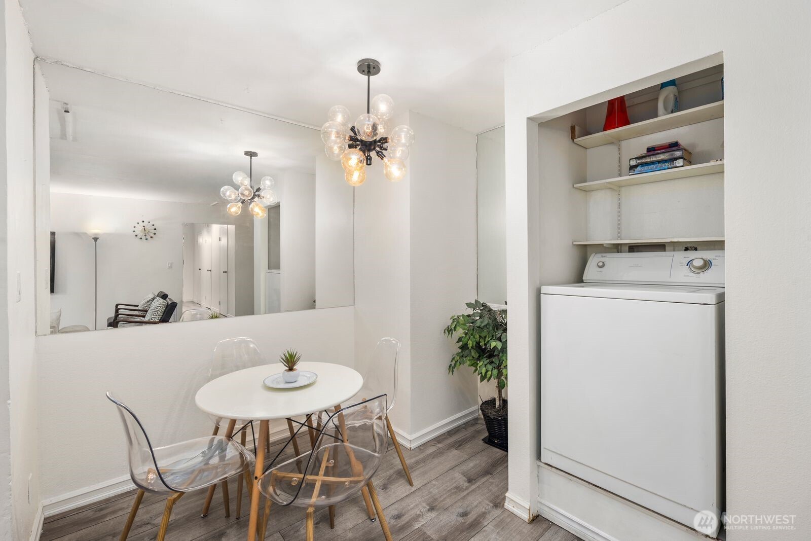 1400 Hubbell Place, Unit 409 Seattle, WA 98101 - Photo 10 of 27