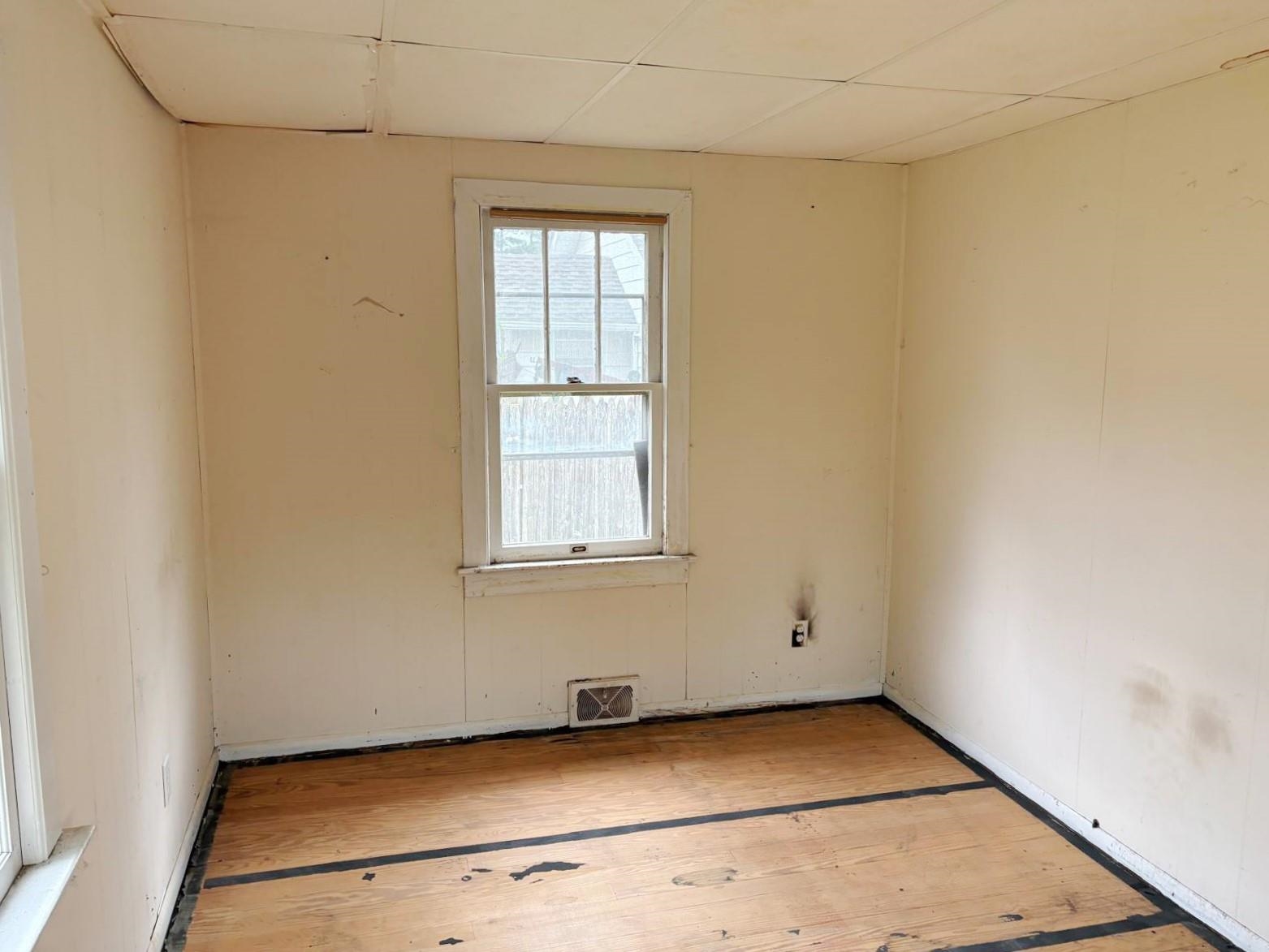 366 Bank Bridgeton, NJ 08302 - Photo 6 of 25