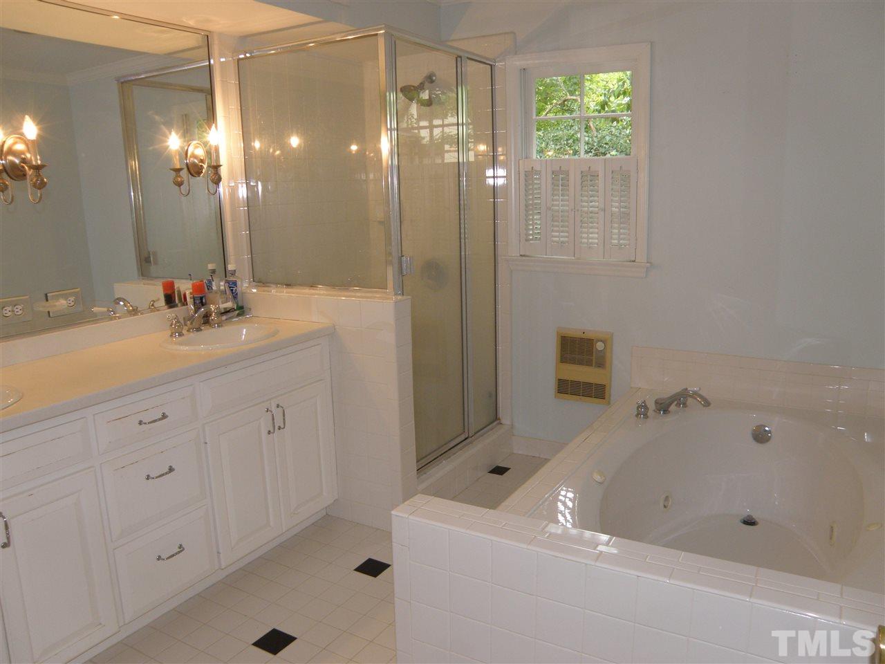 2011 Stone Street Raleigh, NC 27608 - Photo 14 of 22