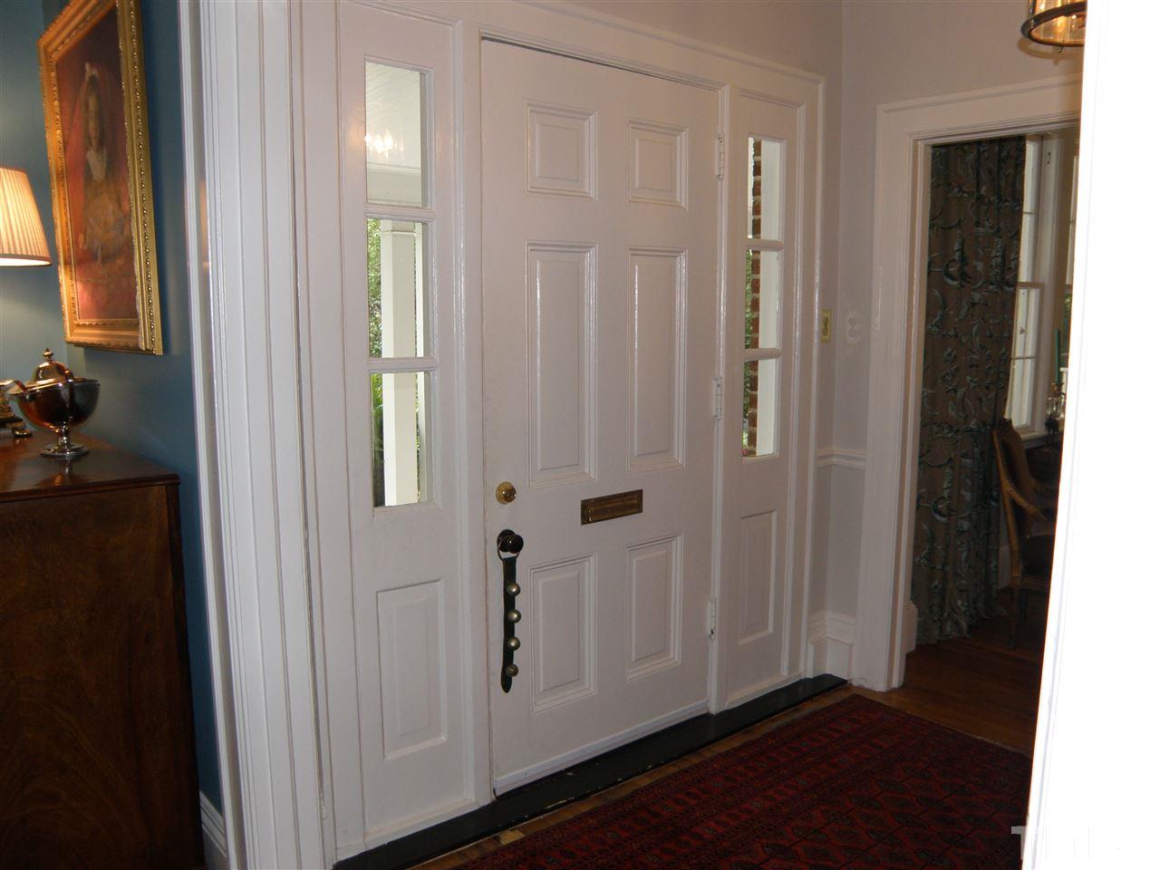 2011 Stone Street Raleigh, NC 27608 - Photo 3 of 22