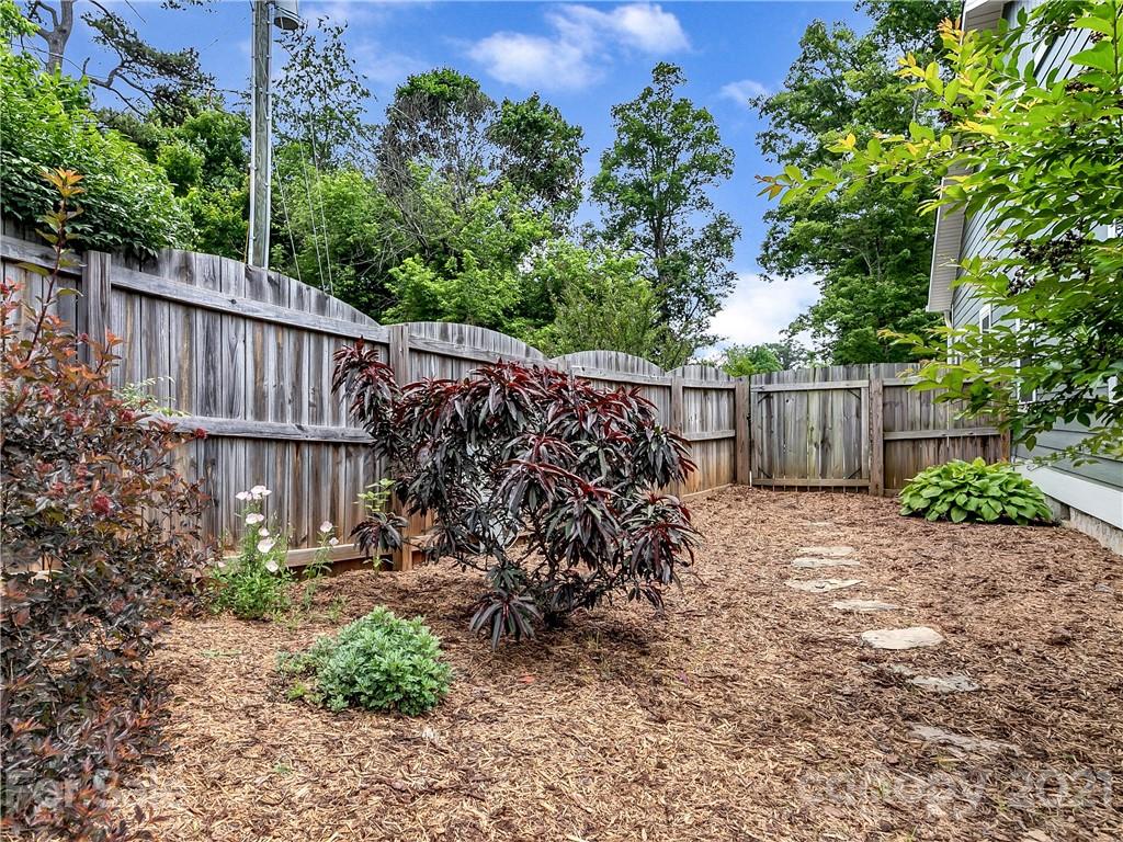 67 White Oak Road Arden, NC 28704 - Photo 45 of 48 Gallery Image 45