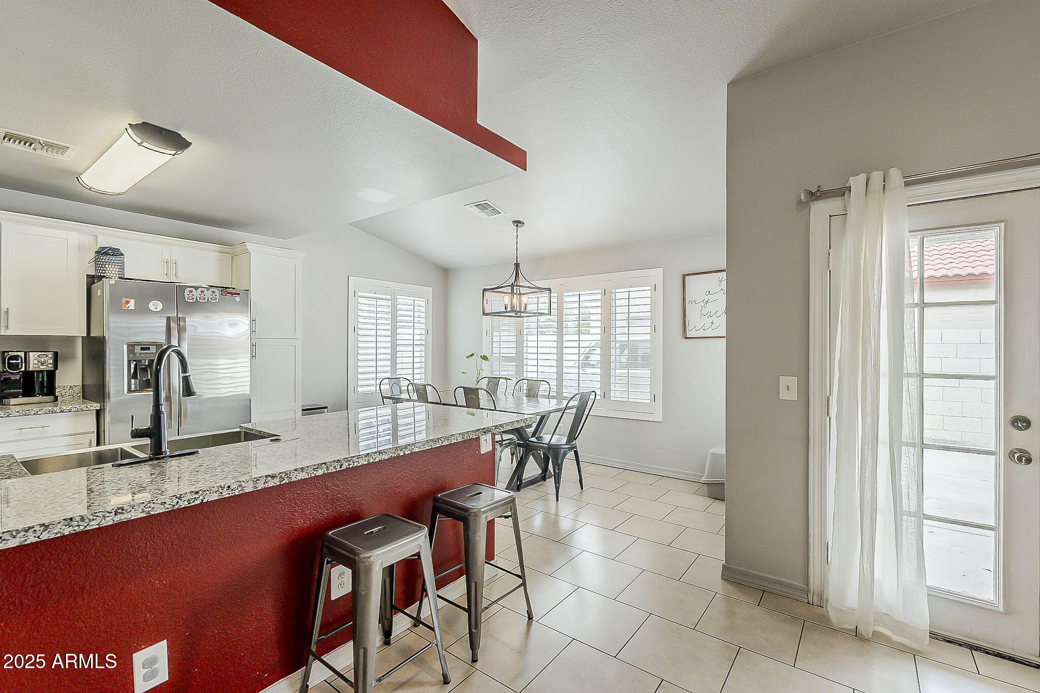 8404 West Coronado Road Phoenix, AZ 85037 - Photo 7 of 22 9-web-or-mls-Coronado-9