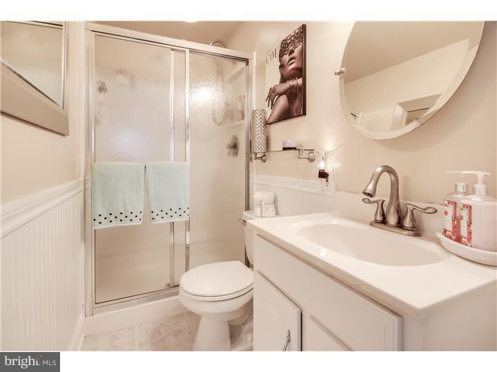 107 Coopers Kill Road Delran, NJ 08075 - Photo 21 of 25 Master Bathroom