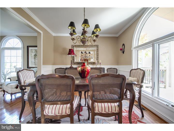 107 Coopers Kill Road Delran, NJ 08075 - Photo 5 of 25 Dining Room