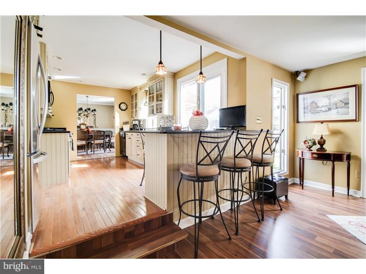 107 Coopers Kill Road Delran, NJ 08075 - Photo 10 of 25 Kitchen