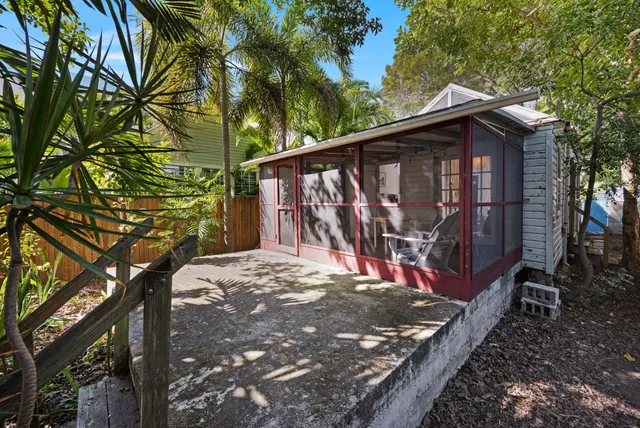 $825,000 | 732 Olivia Street, Key West, FL 33040