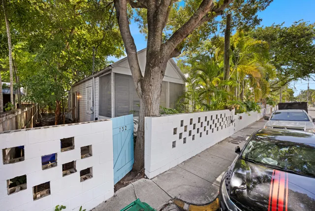 $825,000 | 732 Olivia Street, Key West, FL 33040