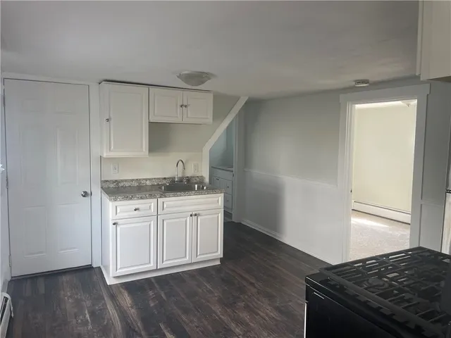 $1,700 | 10 Ryan Avenue, Unit 1, Bristol, RI 02809