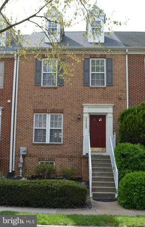 $2,395 | 1725 Emory Street, Frederick, MD 21701