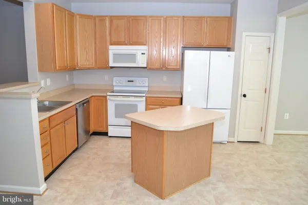 $2,395 | 1725 Emory Street, Frederick, MD 21701