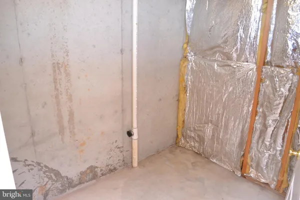 $2,395 | 1725 Emory Street, Frederick, MD 21701